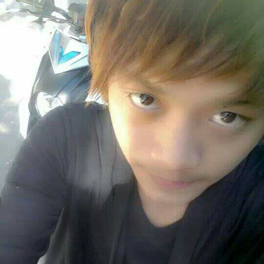တန္းစီး ငပိန္